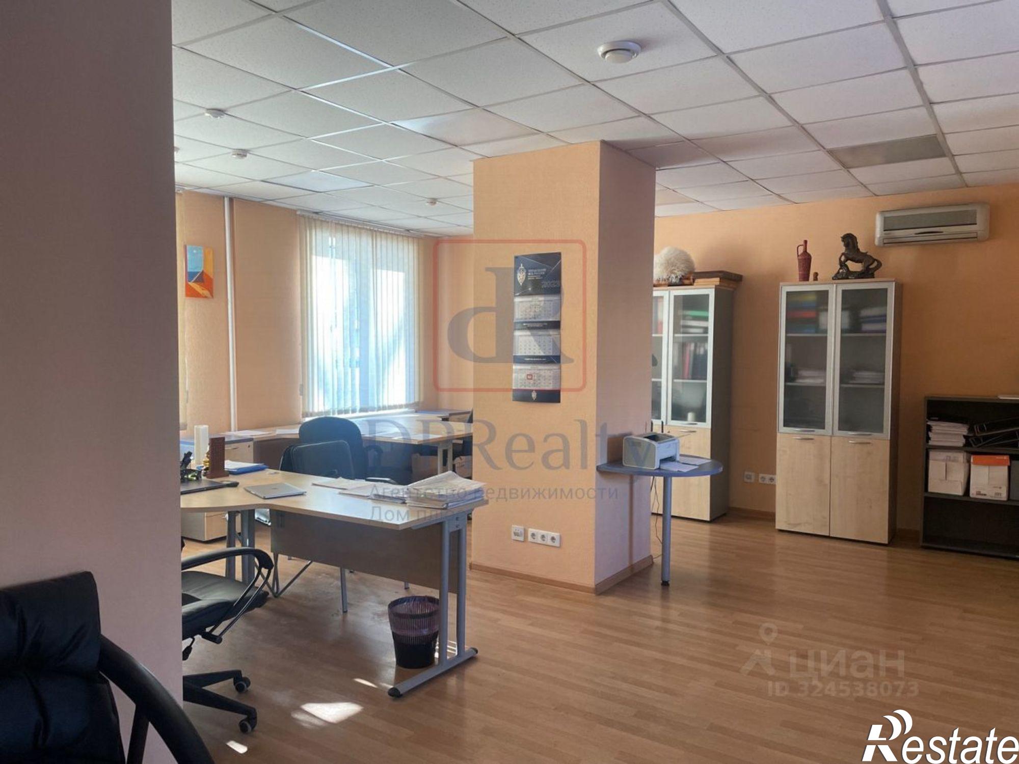 Купить офис, помещение под офис за 10 493 900 рублей на улица Кирова, 18