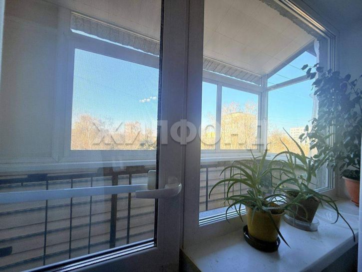 2-комн квартира Тореза улица, д.64