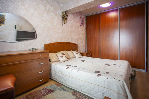 Продажа 3-комн квартиры Малая Пролетарская ул, 28/6