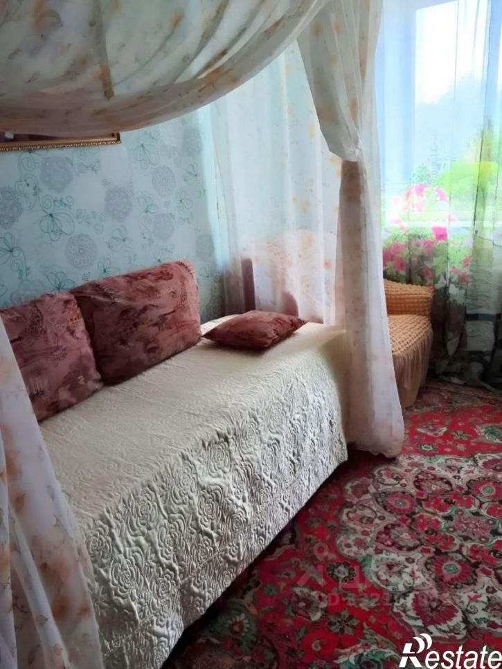 Комната пр-кт Дружбы, 52,  д. 52