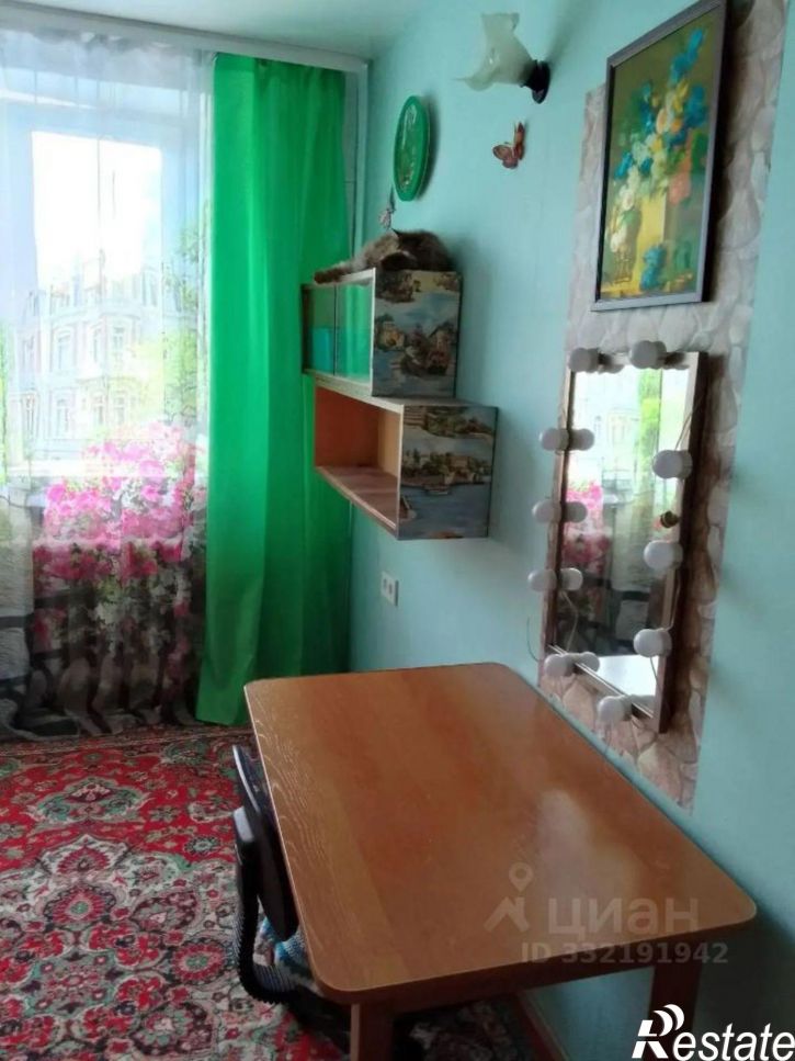 Комната пр-кт Дружбы, 52,  д. 52