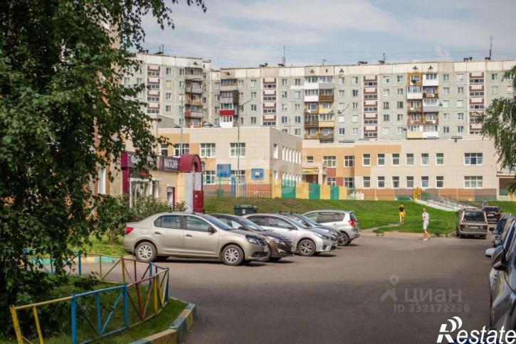 4-комн квартира ул Чернышова, 2,  д. 2