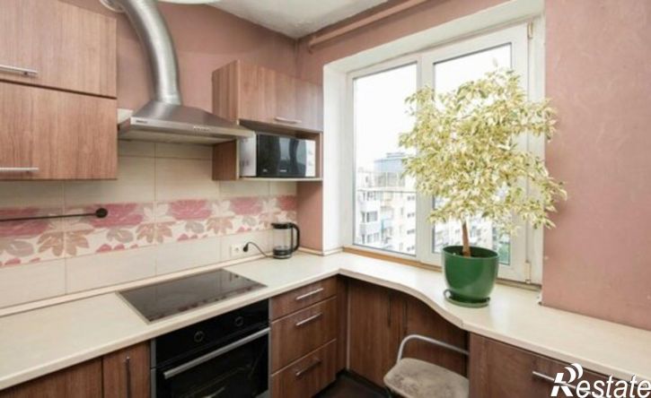 3-комн квартира ул Грдины, 26,  д. 26