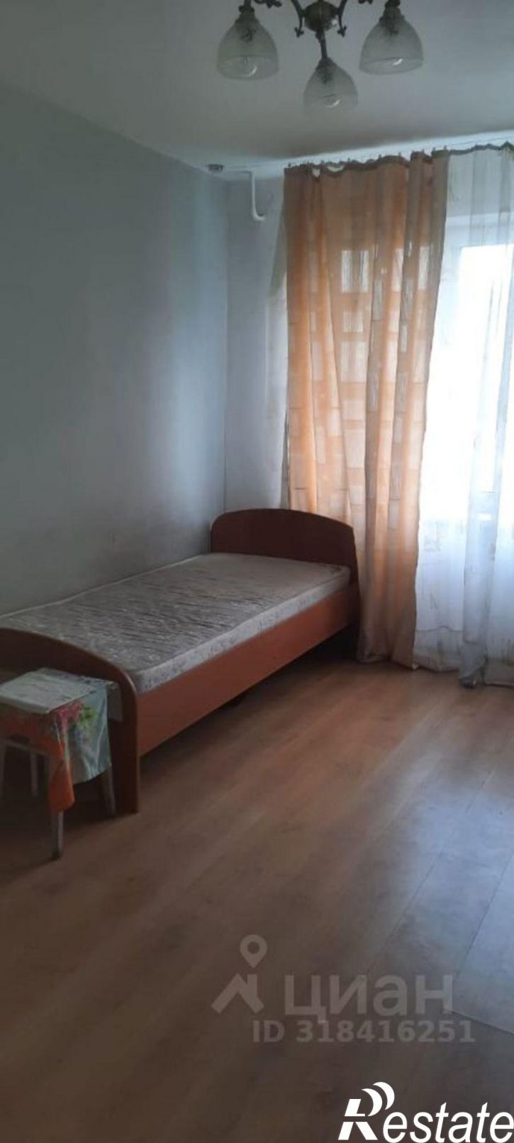 Комната Октябрьский пр-кт, 19,  д. 19