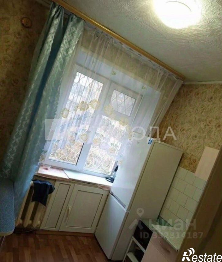 2-комн квартира пр-д Чекистов, 5,  д. 5