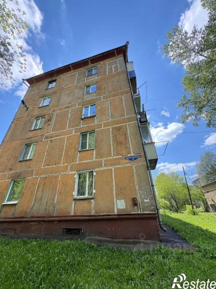 1-комн квартира пр-д Чекистов, 5,  д. 5