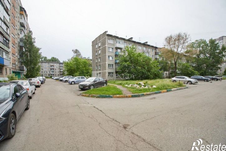 2-комн квартира ул Грдины, 4,  д. 4