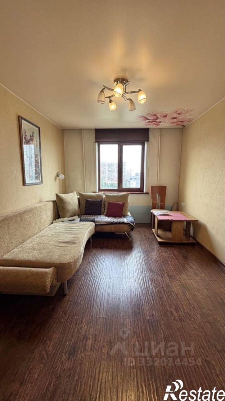 2-комн квартира ул Филиппова, 2,  д. 2
