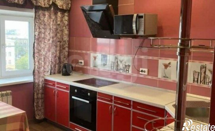 3-комн квартира ул Пирогова, 16,  д. 16