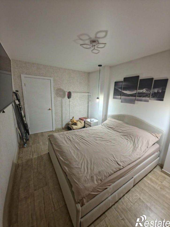 2-комн квартира ул Покрышкина, 8,  д. 8