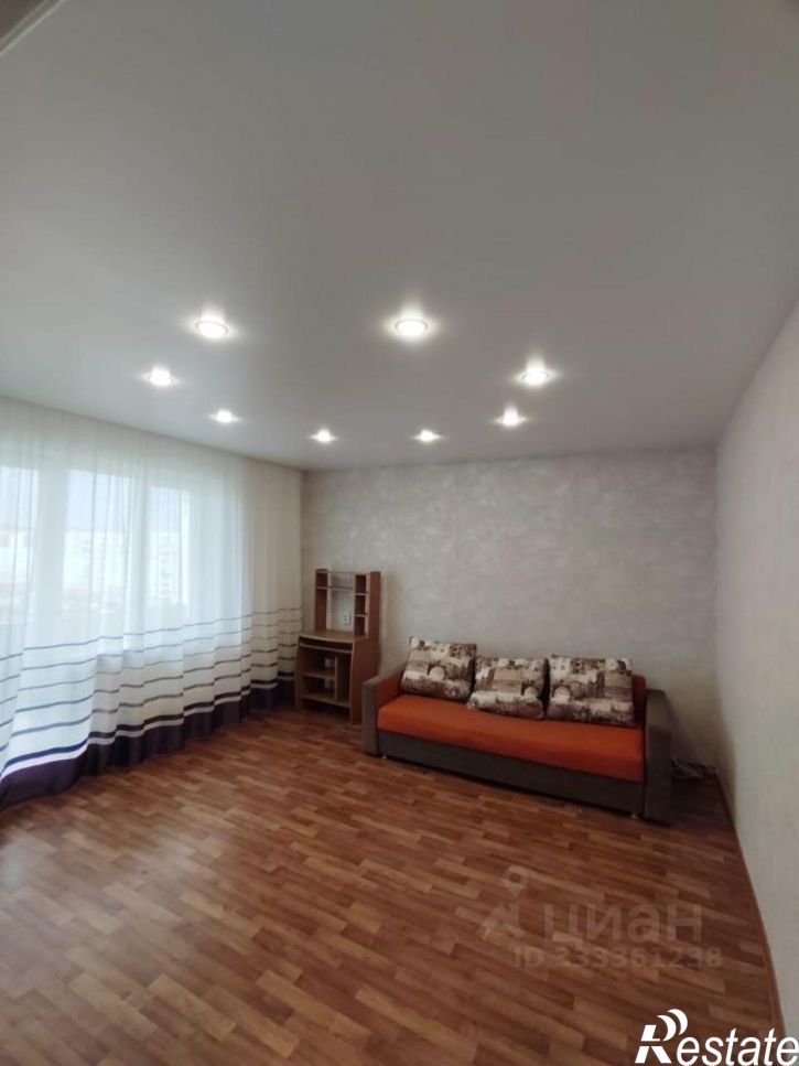 1-комн квартира ул Братьев Сизых, 4,  д. 4