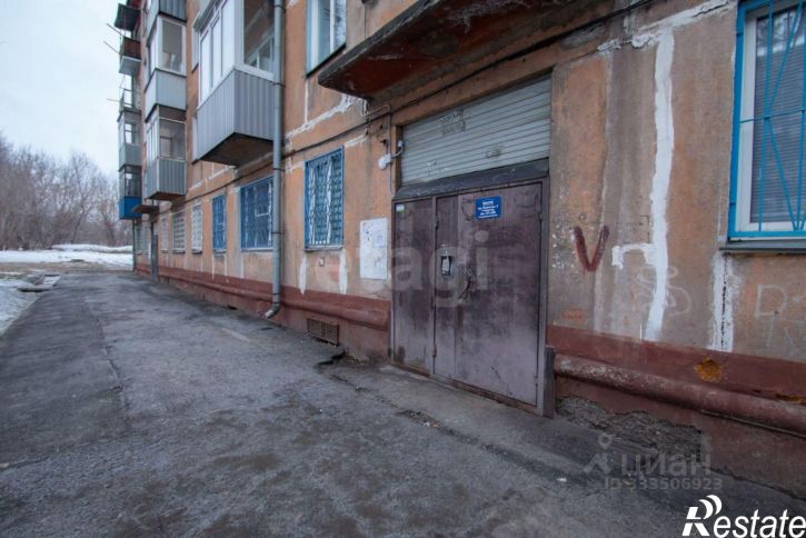 2-комн квартира пр-д Чекистов, 5,  д. 5