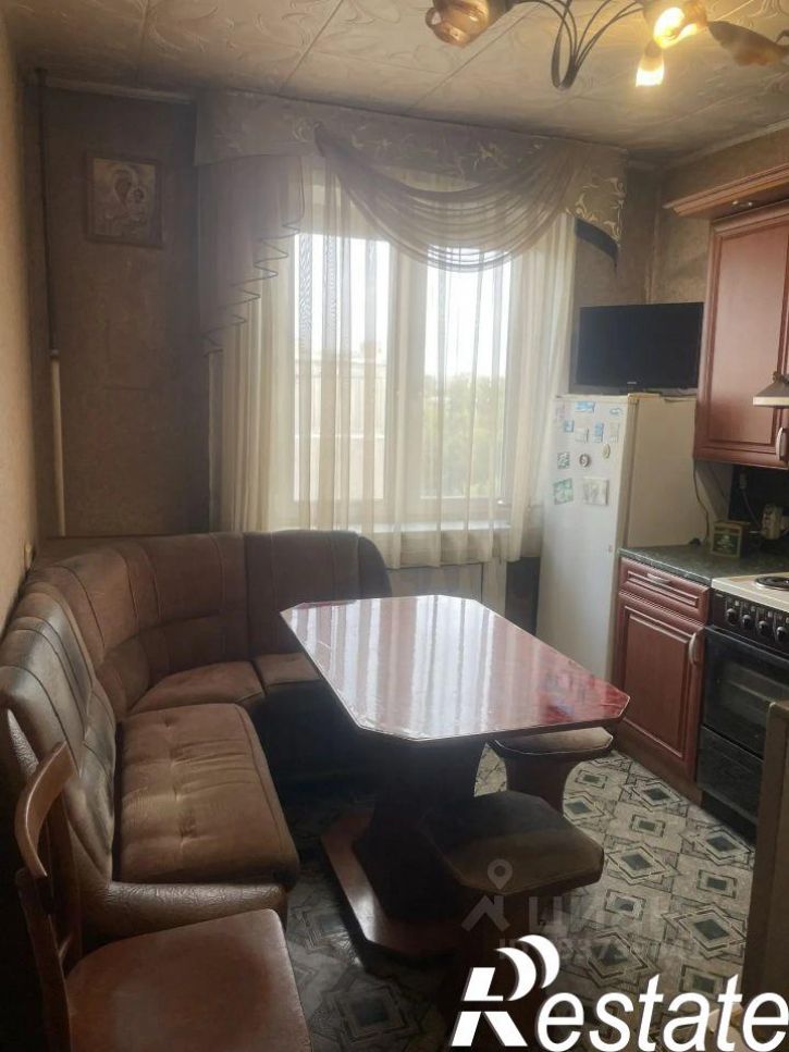 3-комн квартира улица Кирова, 72,  д. 72