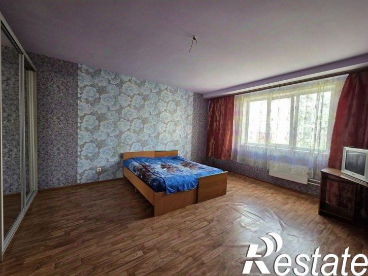3-комн квартира улица Звездова, 10,  д. 10