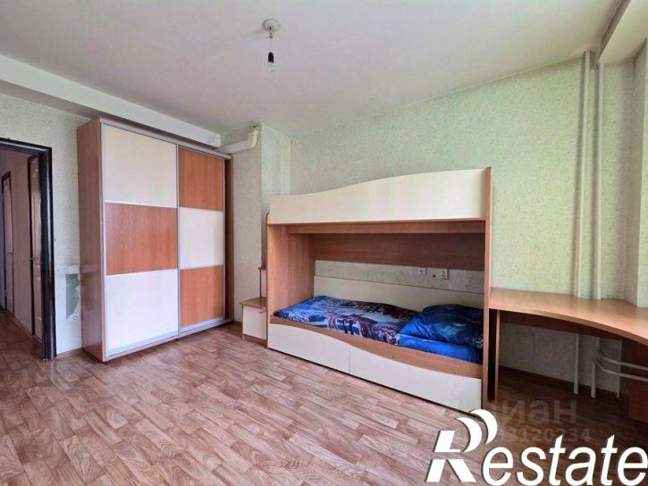 3-комн квартира улица Звездова, 10,  д. 10