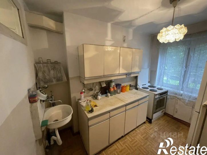 3-комн квартира улица Тольятти, 21,  д. 21