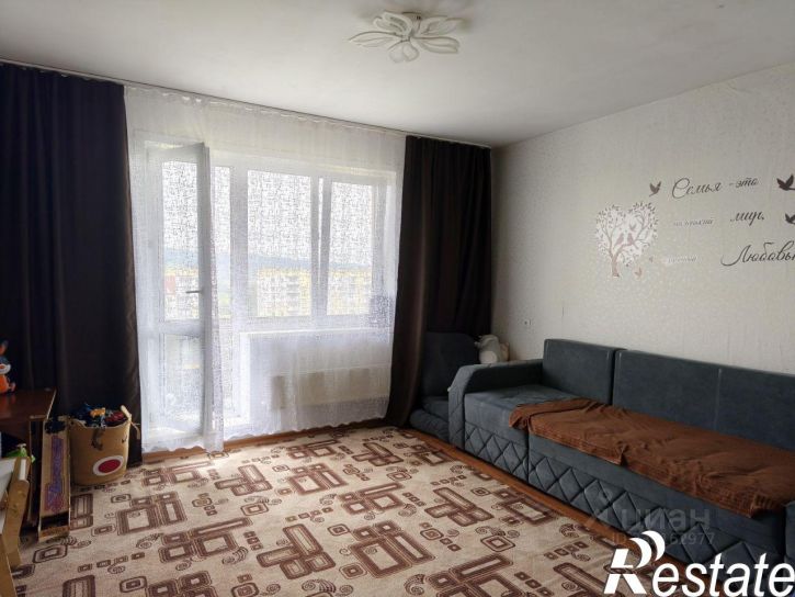 3-комн квартира улица Братьев Сизых, 12,  д. 12