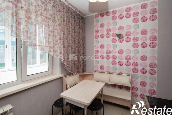 1-комн квартира улица Тольятти, 51,  д. 51