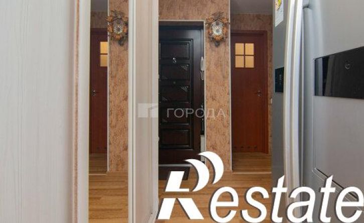 4-комн квартира проспект Дружбы, 15,  д. 15
