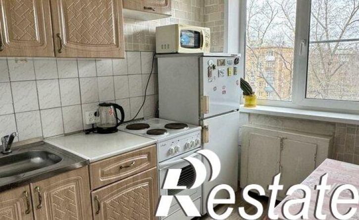 3-комн квартира улица Сеченова, 1,  д. 1