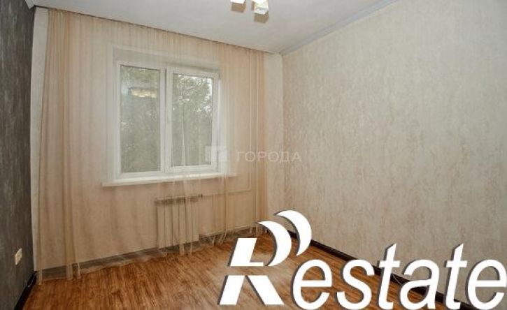 4-комн квартира улица Мориса Тореза, 60А,  д. 60А