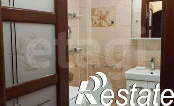 3-комн квартира улица Кирова, 80,  д. 80